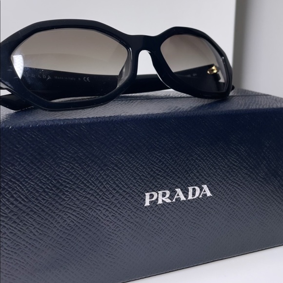 PRADA SUNGLASSES - Picture 1 of 8